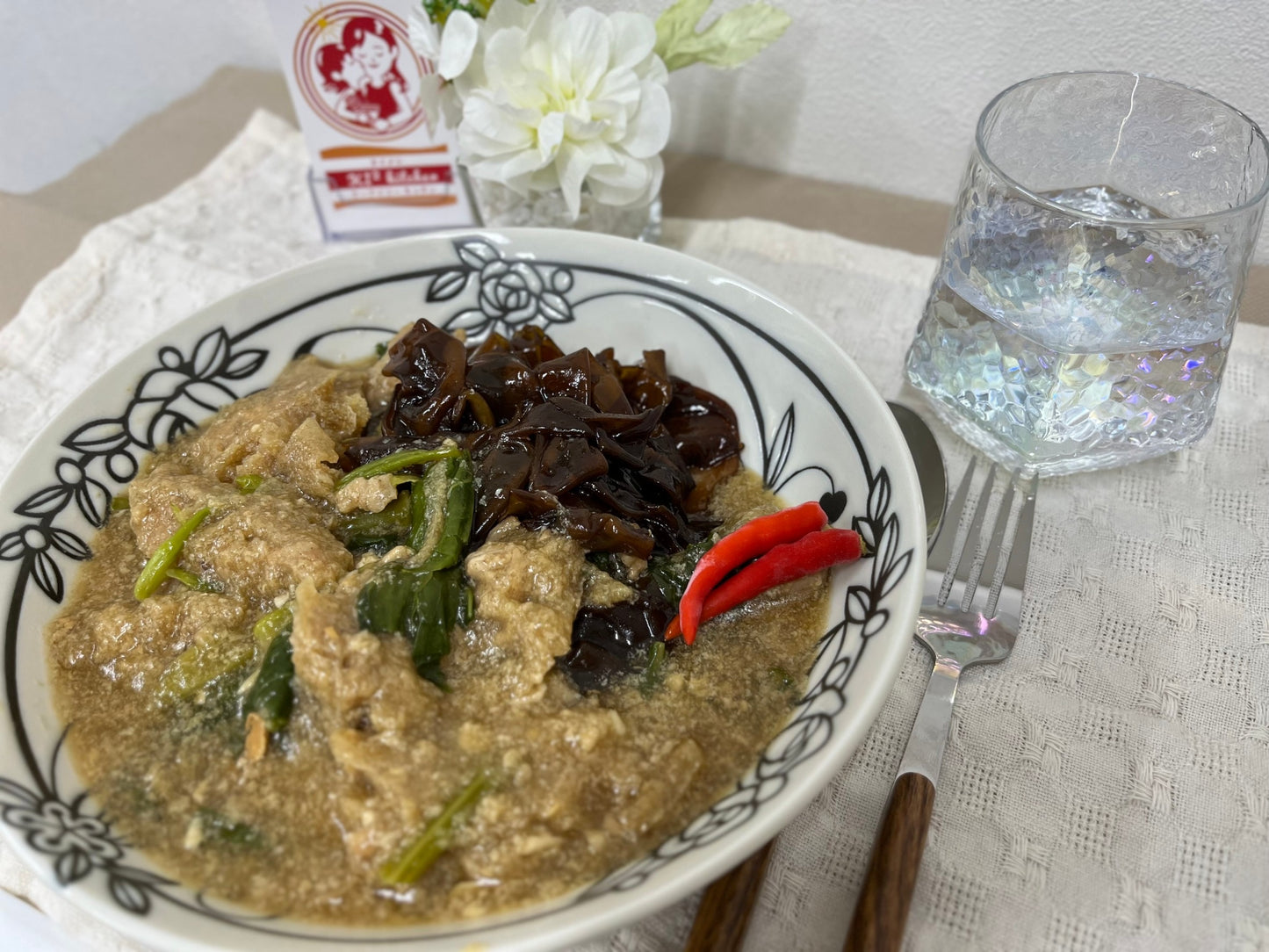 ラートナー (タイ風あんかけ麺)麺付き